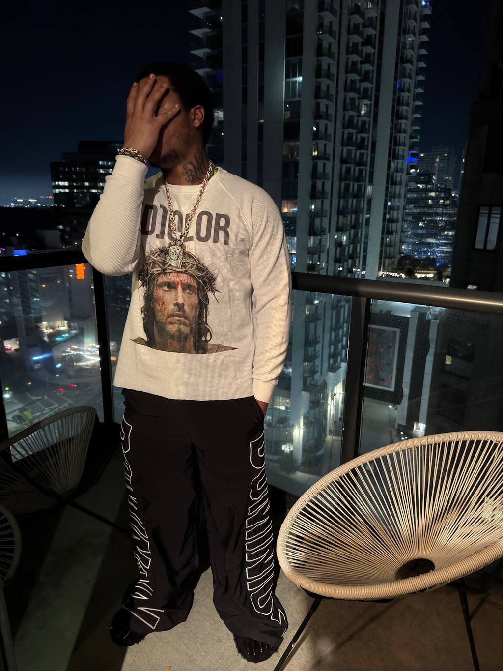 WHITE JESUS PAIN THERMAL