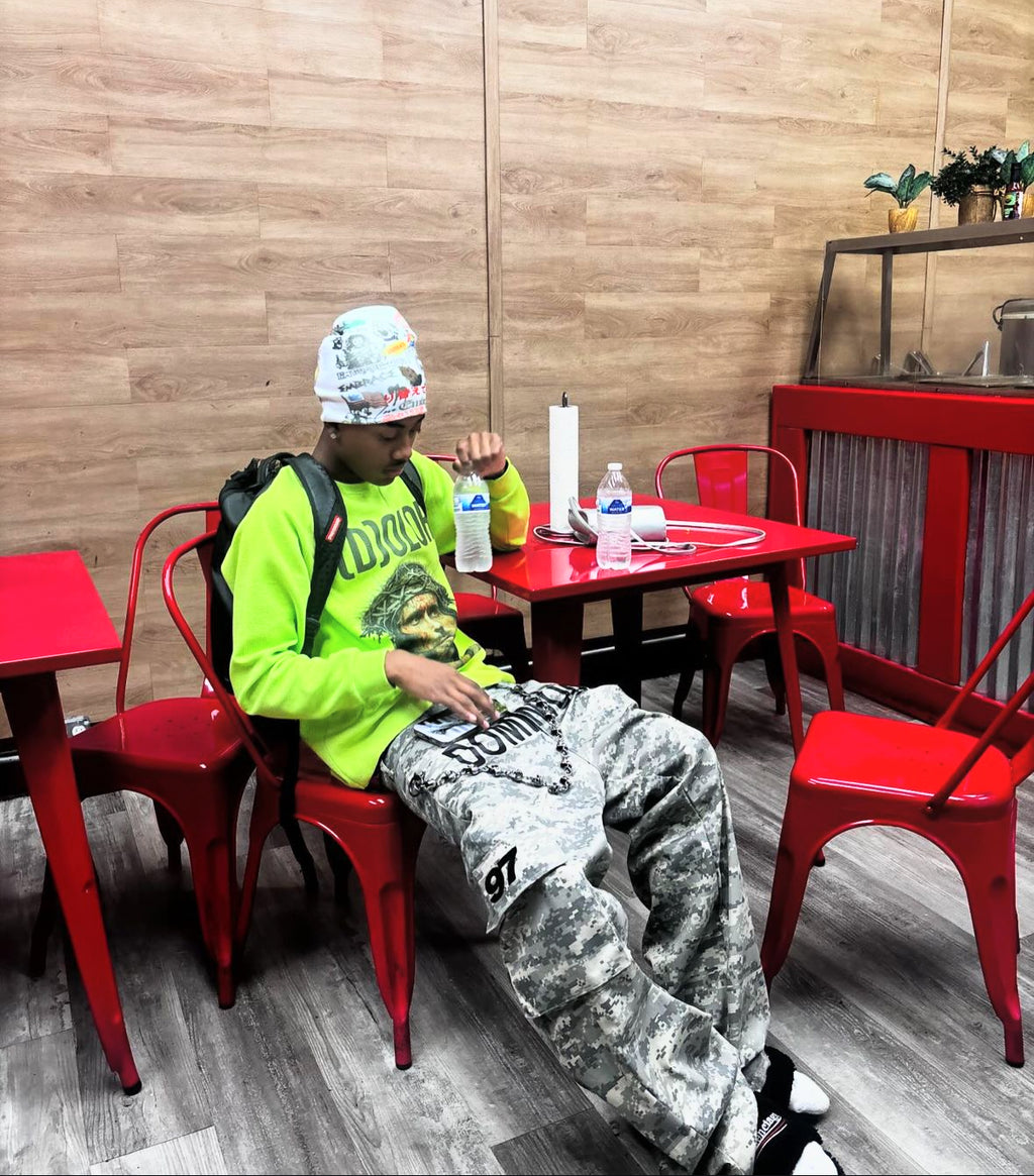 NEON JESUS PAIN THERMAL