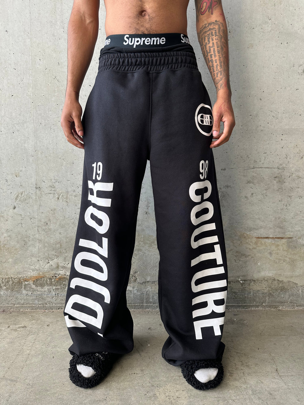 Black Pain Pain Pain Sweatpants